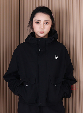 26新款MLB冲锋衣外套女子NY短款工装防泼水休闲运动夹克3FWJB0161