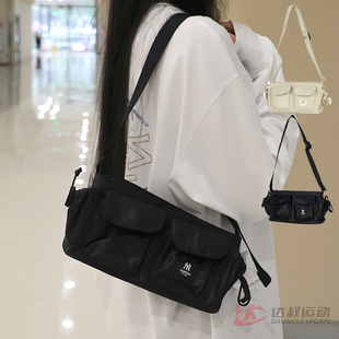 MLB情侣斜挎包男女NY多口袋可调节单肩包休闲包3ACRB035N 25新款