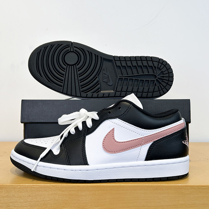 25新款Air Jordan 1耐克男子AJ1低帮黑红脚趾运动休闲板鞋553558