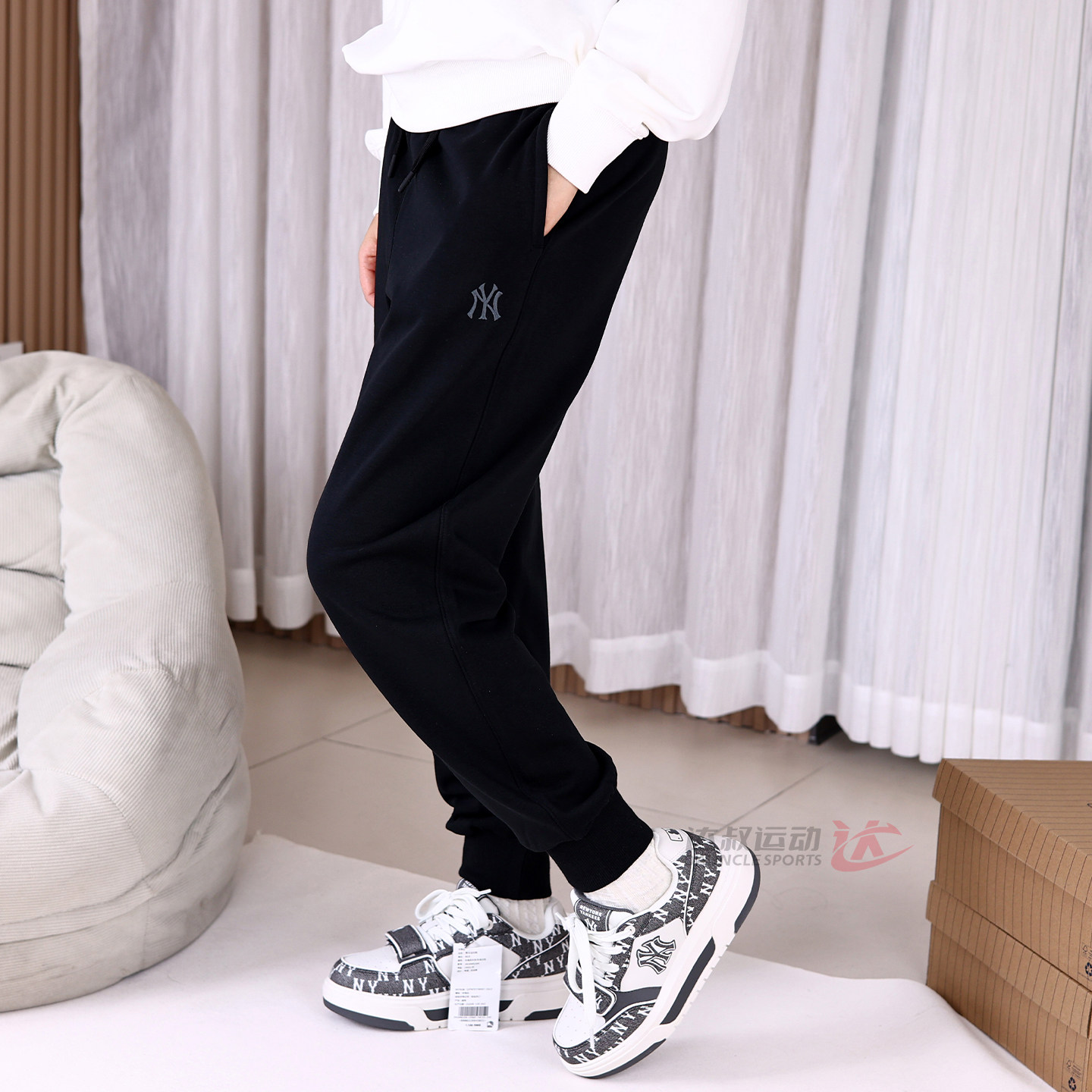 26新款MLB情侣运动裤男女NY刺绣小标束脚裤小脚休闲长裤3APTB0161,运动服/休闲服装,运动长裤,淘宝优惠券,粉丝福利购,淘宝优惠卷