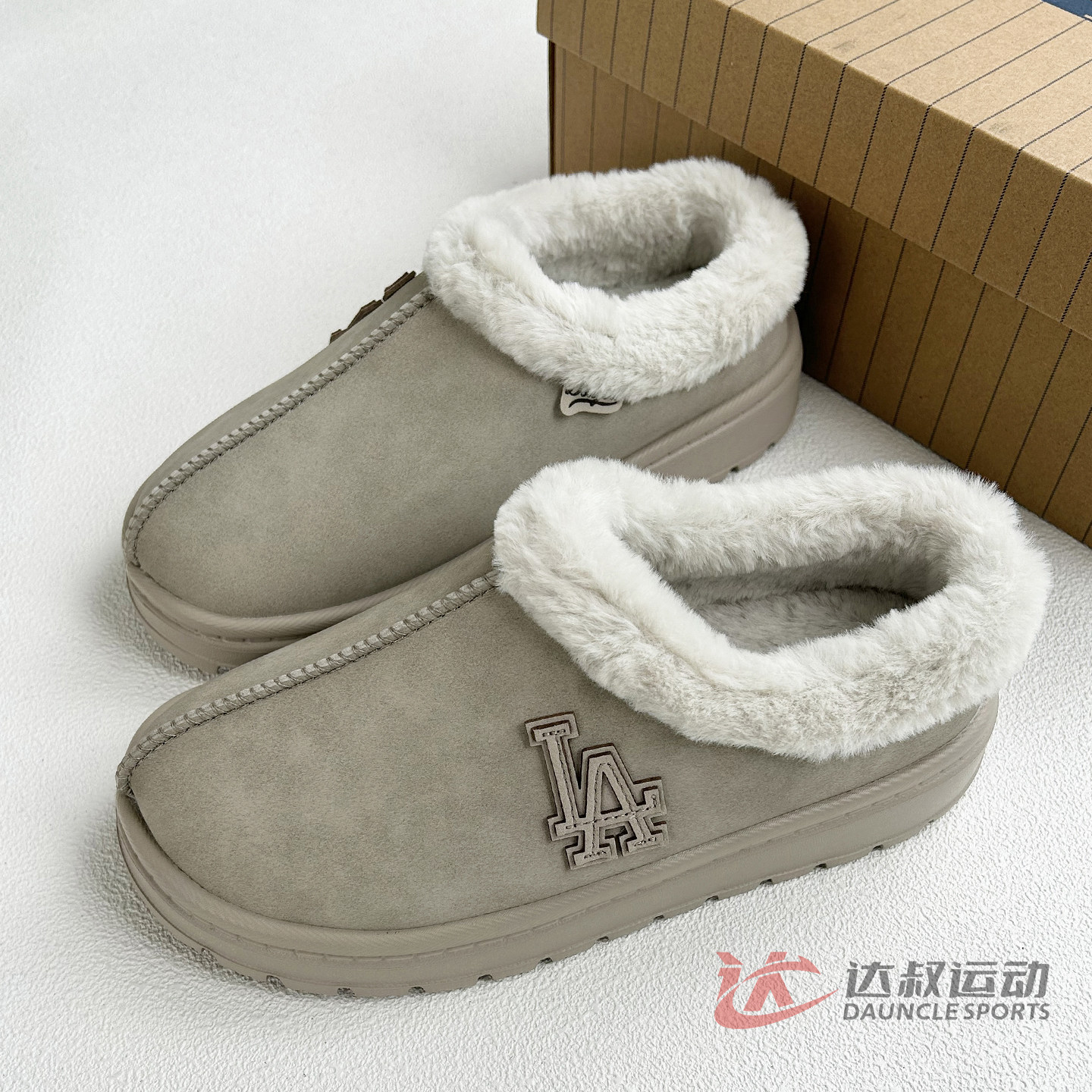 MLB雪地靴男女厚底运动休闲鞋