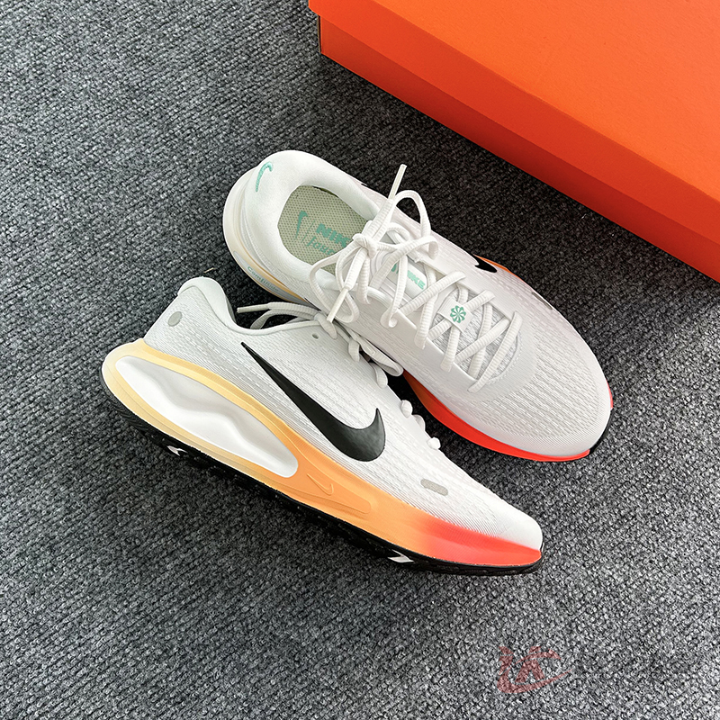 Nike耐克男子缓震公路训练跑步鞋