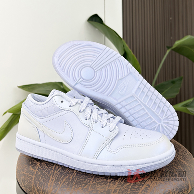 Jordan女子板鞋AJ1低帮运动鞋