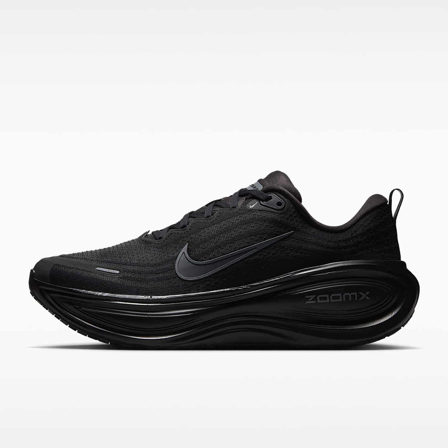 Nike耐克VOMERO轻便男跑步鞋