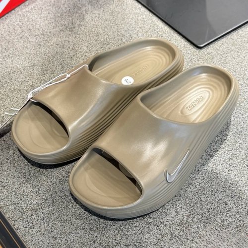 Nike耐克运动拖鞋缓震耐磨一字拖