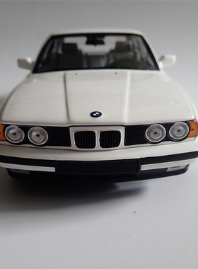 MINICHAMPS1：18迷你切宝马 BMW 535i E34 合金金汽车模型礼品