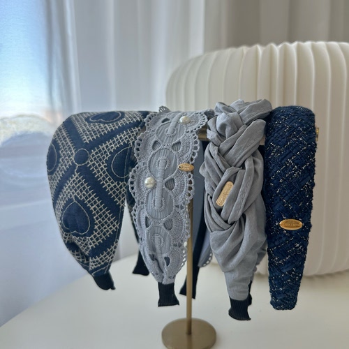 韩国进口秋冬新款发箍蓝色刺绣镂空发箍豆家同款气质头箍百搭舒适