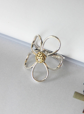 网红明星同款花朵镂空开口戒指