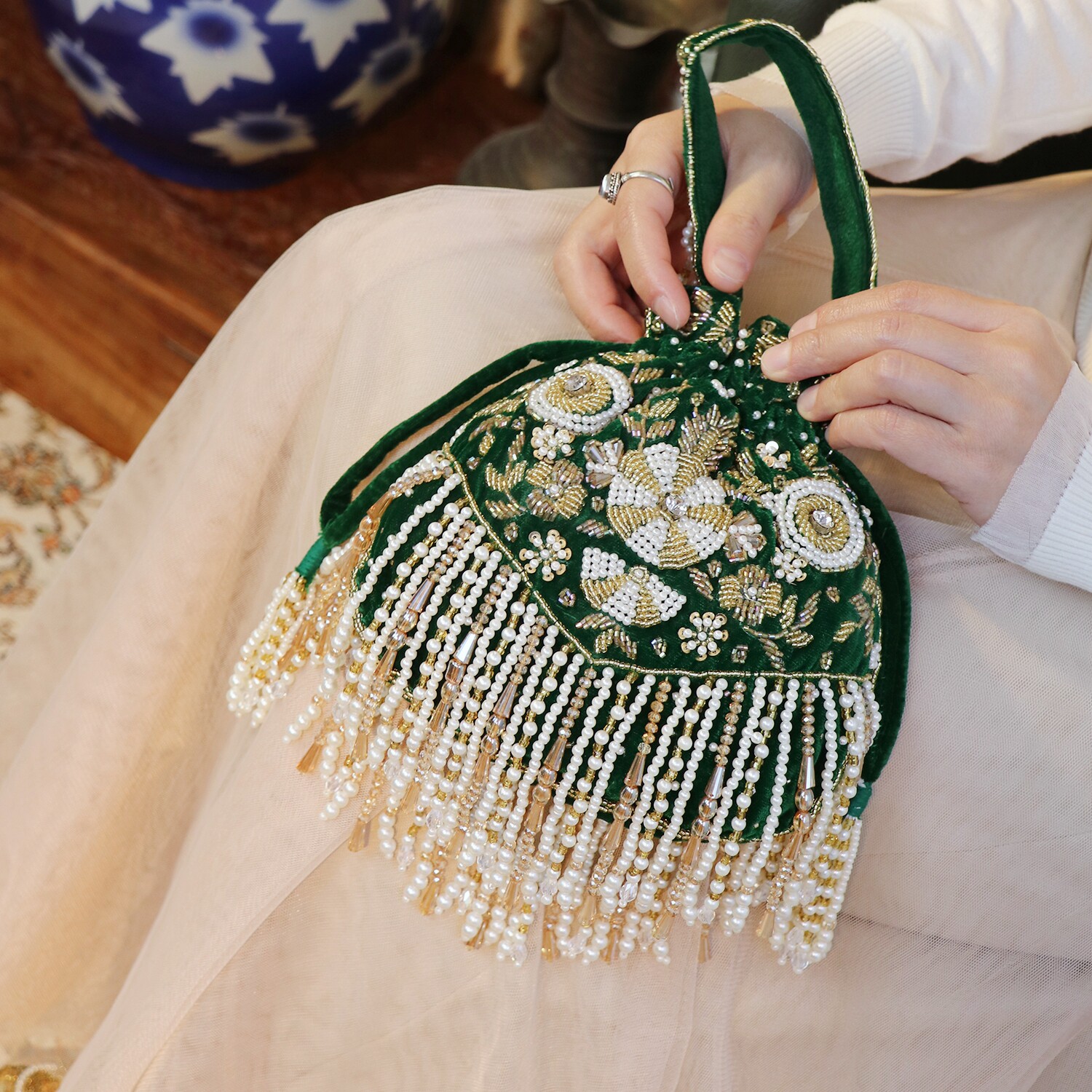 青梅 I 丝绒印度重工钉珠珍珠包温柔女人味手提袋复古新中式包,箱包皮具/热销女包/男包,手拿包,淘宝优惠券,粉丝福利购,淘宝优惠卷