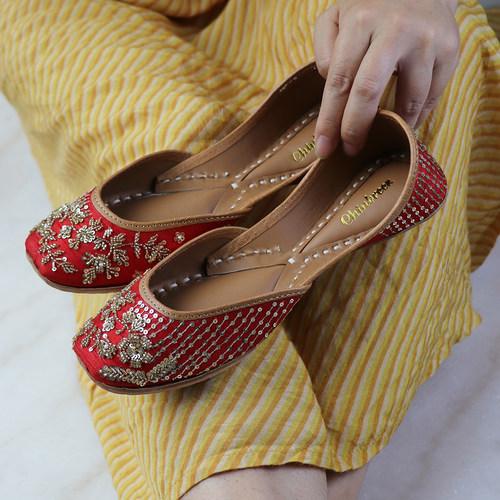 绝美大红精致手工婚鞋