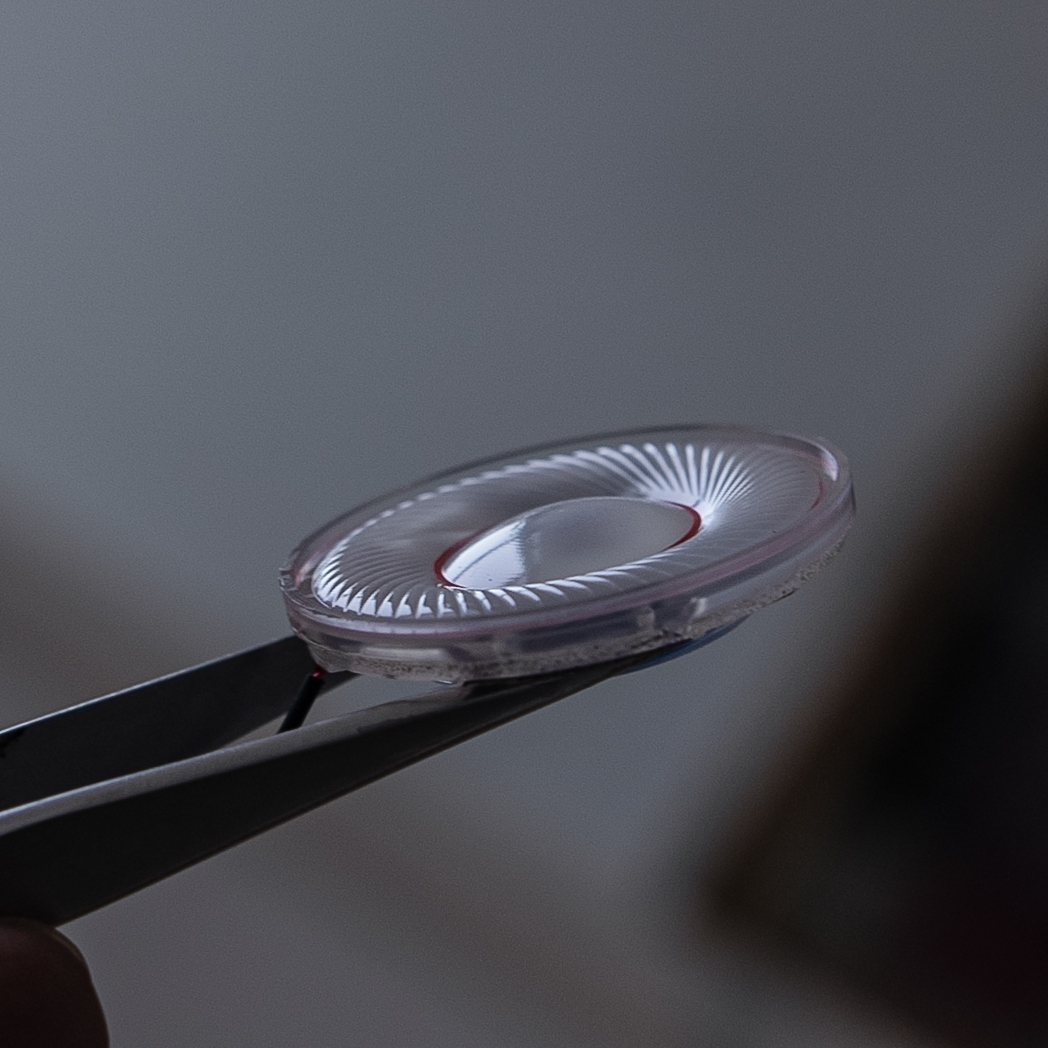 喇叭单元重低音高解析