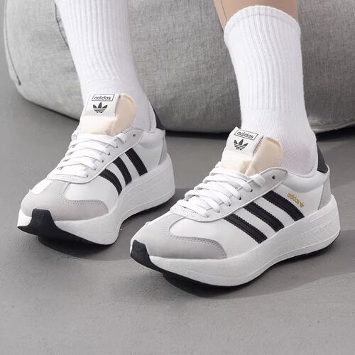 阿迪达斯三叶草三条纹T头休闲鞋