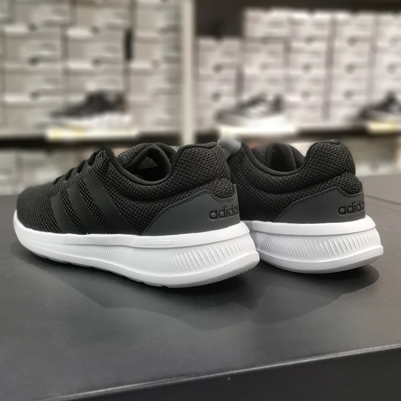 阿迪达斯男鞋低帮透气轻便跑步鞋