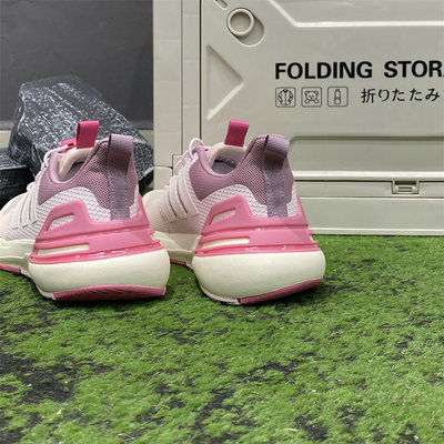 ADIDAS/阿迪达斯透气运动鞋