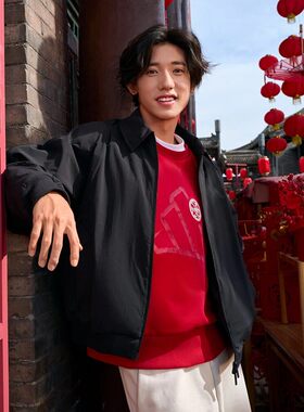 adidas 阿迪达斯蛇年限定运动休闲飞行员夹克加绒男款黑色JZ4192