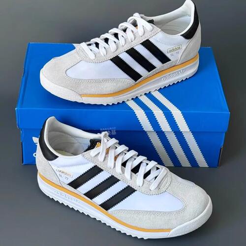 ADIDAS阿迪达斯运动板鞋
