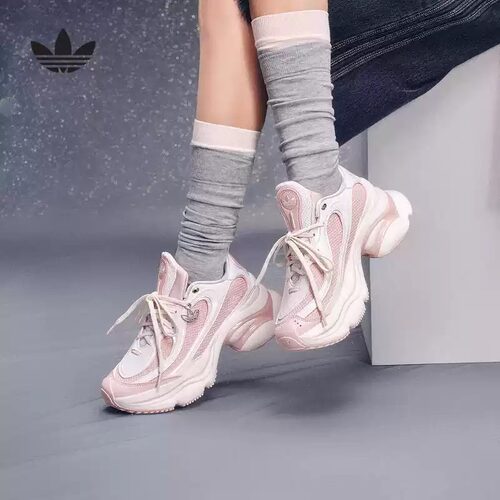 Adidas阿迪达斯2026秋季新款女OZVENUZ厚底休闲运动老爹鞋KI0556
