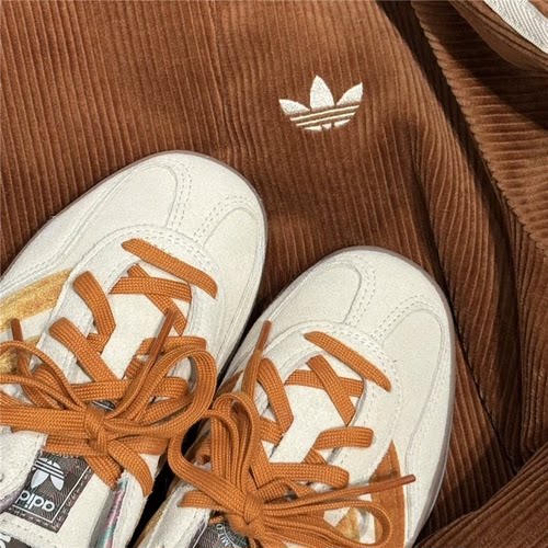 adidas阿迪达斯三叶草男女鞋GAZELLE低帮板鞋运动休闲鞋JR4502