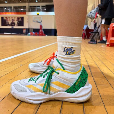 ADIDAS阿迪达斯 Adizero SELECT 2.0 男子实战运动篮球鞋JQ2402