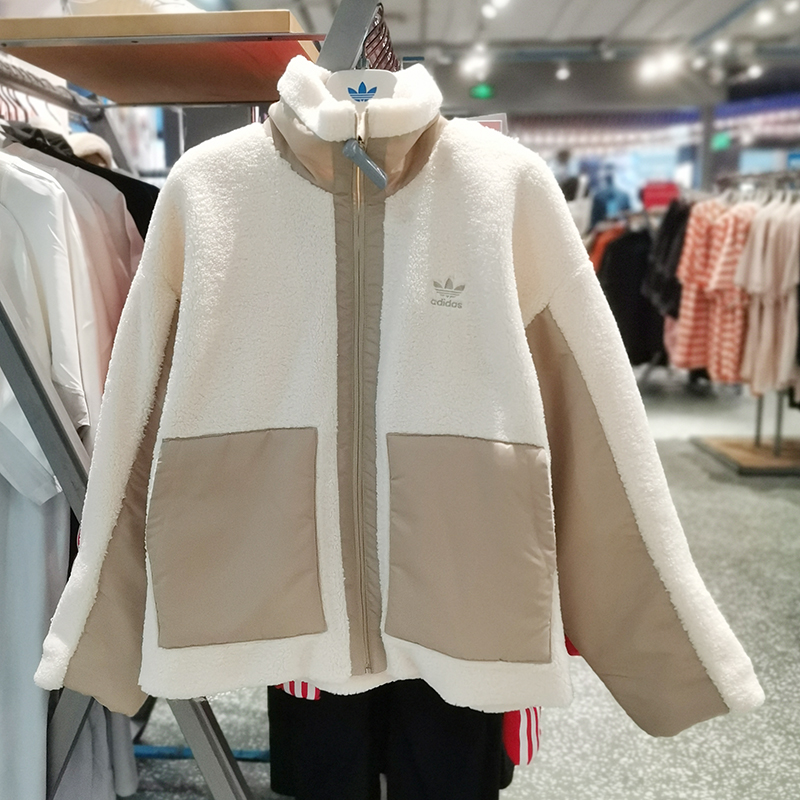 阿迪达斯女子羊羔绒假一罚十