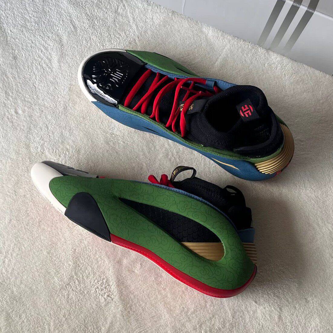 Adidas/阿迪达斯正品Harden Vol.8男士时尚中帮篮球鞋JR8082
