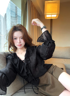 【现货】法式复古立体绣花波点荷叶边衬衫女宽松休闲长袖V领上衣