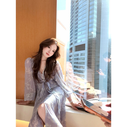 TMHSTUDIO千金感碎花绑带连衣裙
