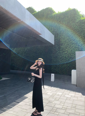 【现货】TMHSTUDIO一衣多穿 醋酸竖坑条针织女夏修身U型领背心裙