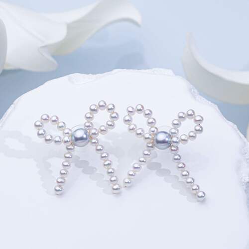 “蓝蝴蝶”海水真多麻珍珠蝴蝶结耳钉18k金 3-7mm 2609H00DY