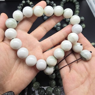 南阳多彩独山玉独玉黄褐墨青多色料18MM圆珠子手持佛珠18颗念珠