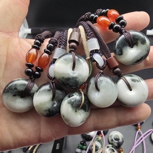 独山玉独玉精品黑白天然玉石小平安扣吊坠路路通25MM男女情侣简约