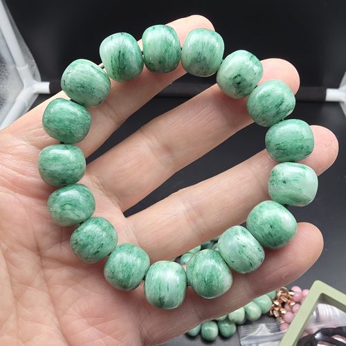 南阳独山玉独玉鲜天蓝料老型珠手串手链鲜艳可爱复古