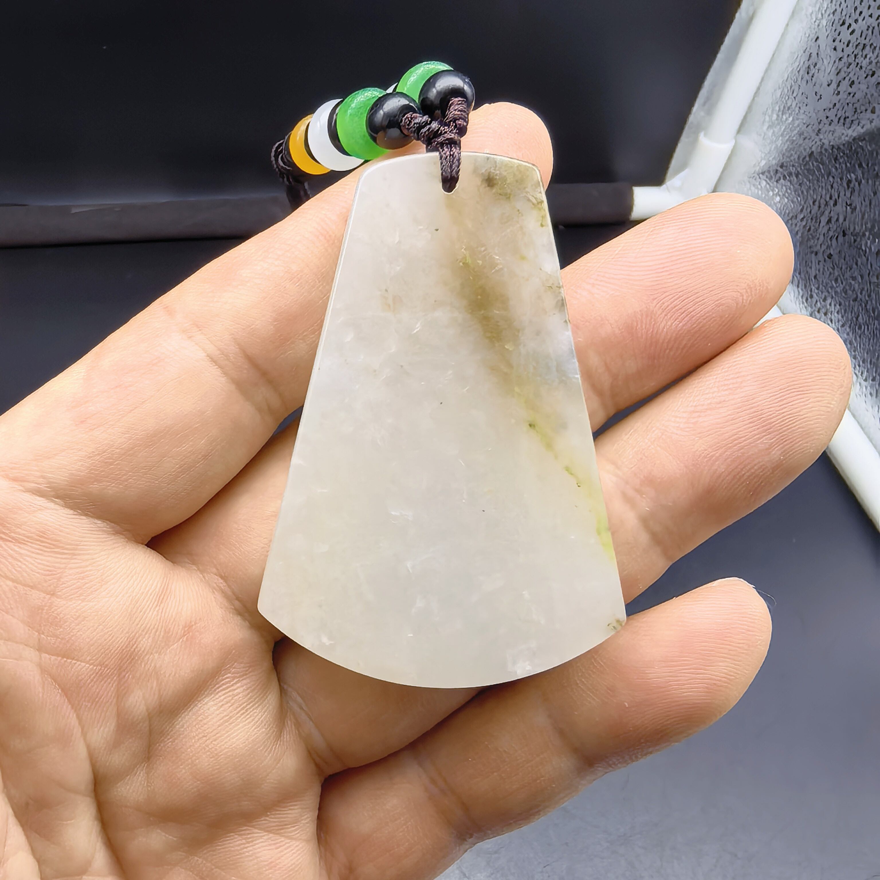 南阳独山玉独玉精品咖黄料随形平安无事牌吊坠玉牌方牌山水玉石
