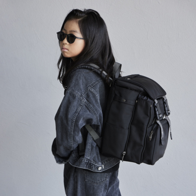 正品日系小学生书包双肩包