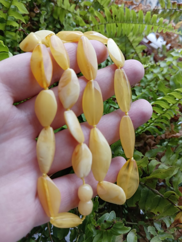 俄罗斯蜜蜡项链 纯天然无优化 品质纯纯的