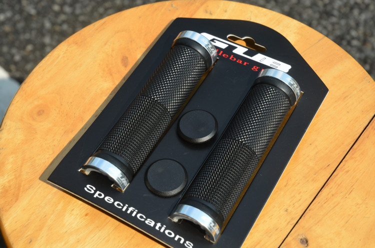 Poignées de vélo - Ref 2343941 Image 3