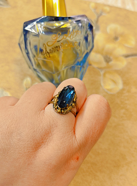 【BW古董】西德掐丝深蓝色托帕石戒指，活口