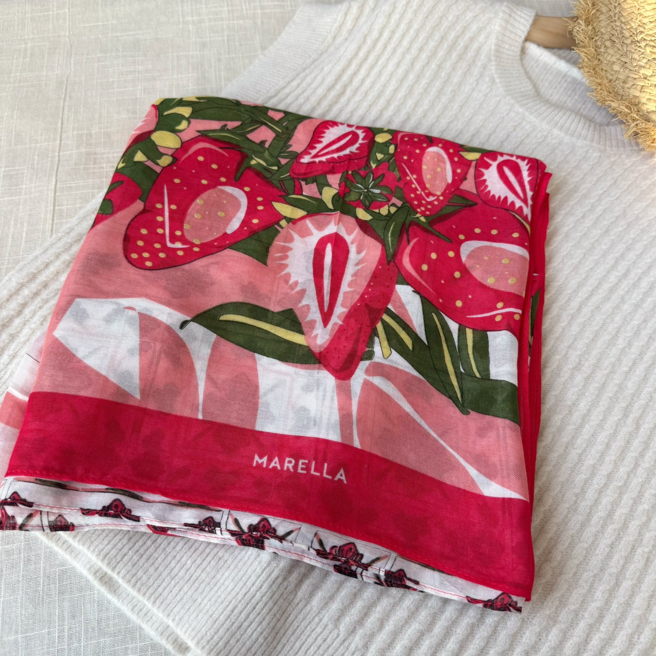 2025新款秋冬丝巾显白百搭日常旅游复古时尚高端气质拍照大披肩女