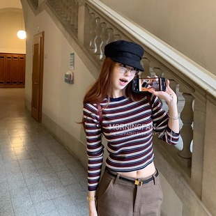 早安樊樊美留outfit红条纹针织长袖上衣+格纹直筒长裤套装秋