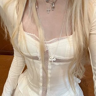 Rase le sol‘Cross Ode’蕾丝十字分割打底衫修身收腰长袖上衣