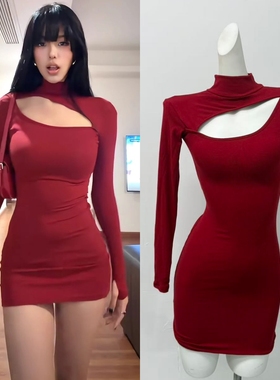 Teptdc |原创赤焰缪斯圣诞酒红解构镂空露背包臀连衣裙2025新款