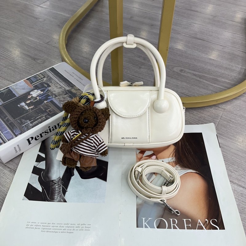 2026新款时尚油蜡皮保龄球女包小众设计手提包质感百搭单肩斜跨包,箱包皮具/热销女包/男包,通用款女包,淘宝优惠券,粉丝福利购,淘宝优惠卷