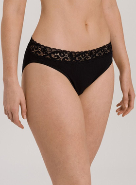 年末狂欢5折 瑞士奢牌Hanro Moments优雅蕾丝低腰三角裤 71481