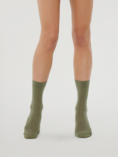 早春狂欢4折 Wolford Merino Jacquard 美丽诺羊毛提花短袜 41318