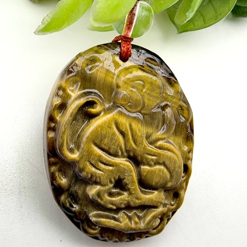 金猴献瑞～天然黄虎眼石猴子吊坠男女挂件护身符一物一图A45-114