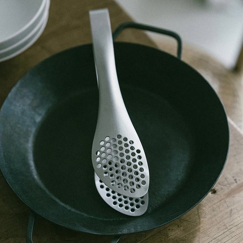 日本进口烧烤夹柳宗理304不锈钢食物夹牛排意面夹烘焙夹厨房夹子