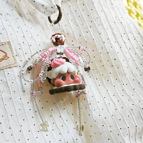 原创QOQO小夹心可爱手机链包挂件美拉德女生闺蜜礼物蝴蝶结流苏