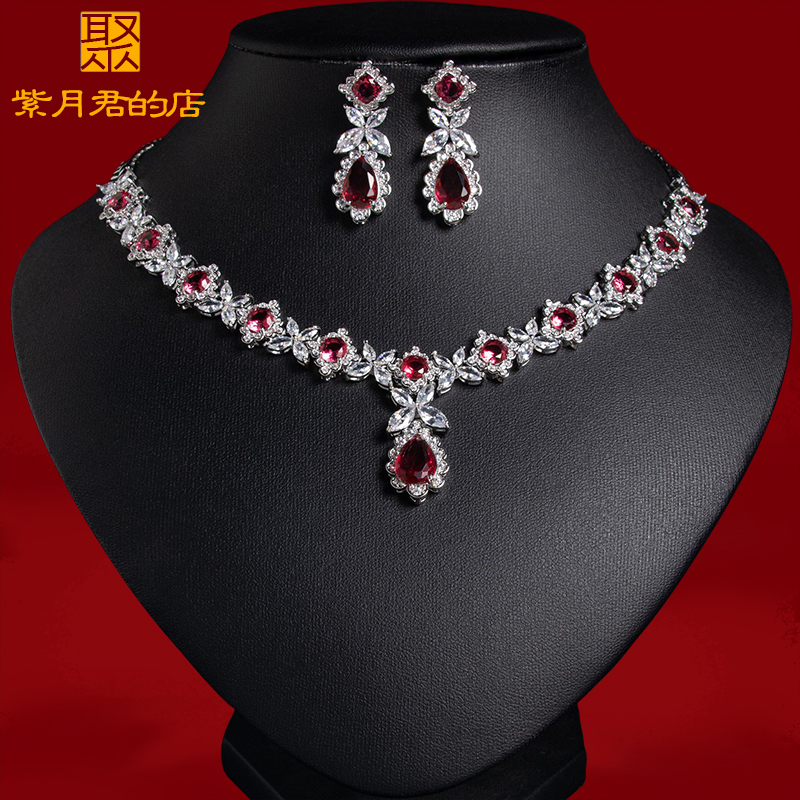 国潮轻奢花朵锆石宝石项链套装