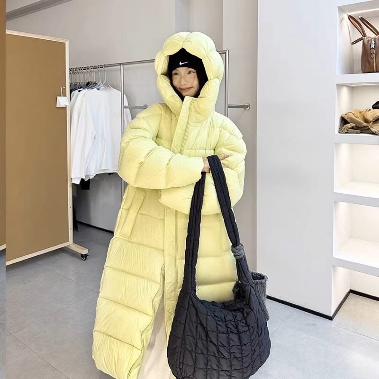 泡芙羽绒服女款冬季休闲长款过膝到脚踝高充绒量白鸭绒保暖外套