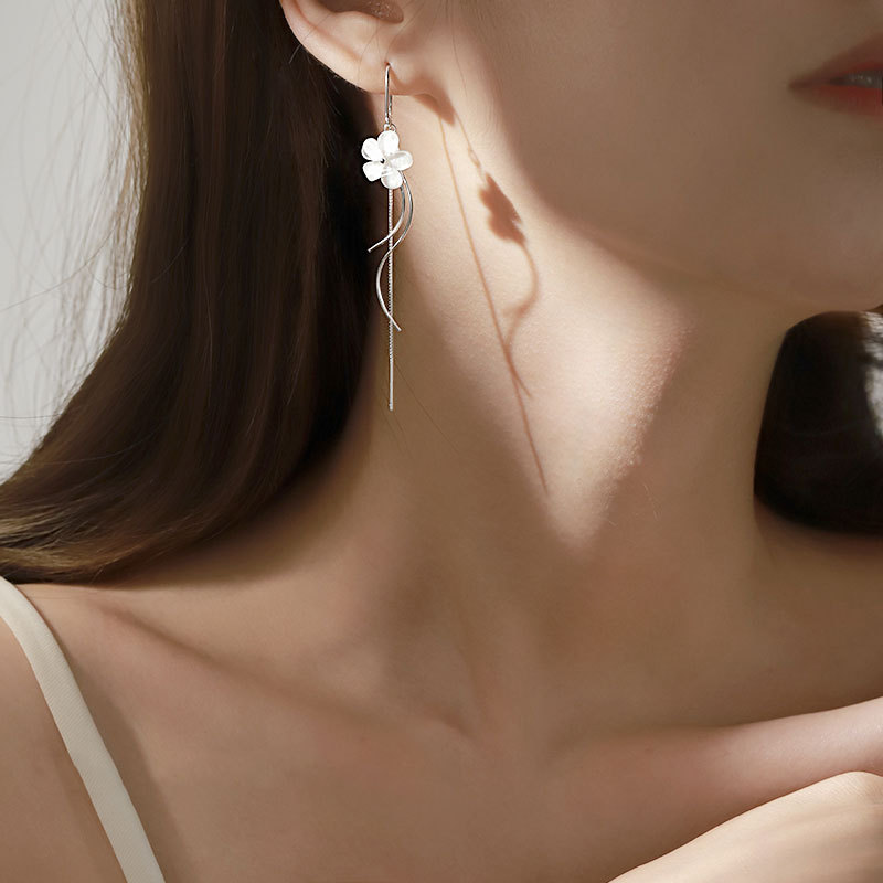通体S925纯银饰花朵耳环